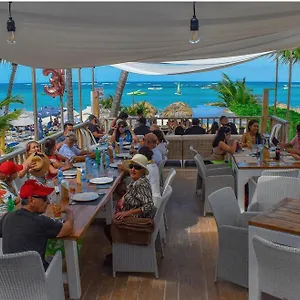 Los Corales And - Beach Club, Spa, Restaurants ***** Punta Cana