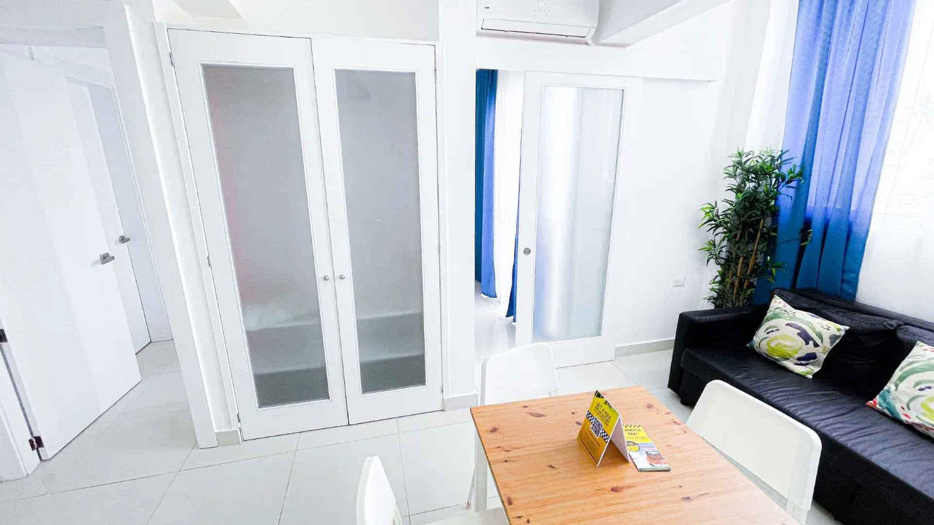 Ducassi Suites Rooms Beach Playa Bavaro Wifi Parking Rooftop Pool Spa 푼타 카나 5*,  도미니카 공화국